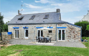 Awesome home in concarneau with 2 Bedrooms